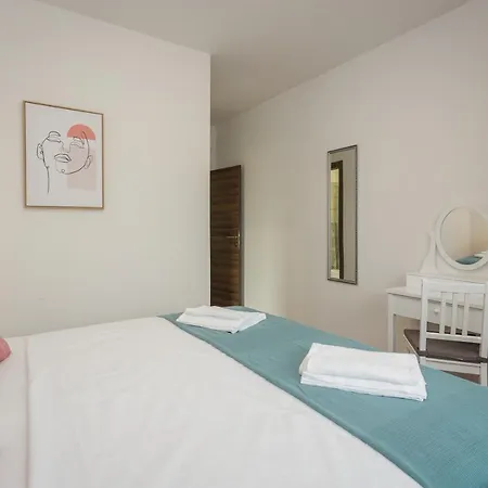 Holiday home Carneol *