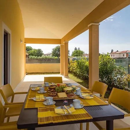 Carneol Holiday home